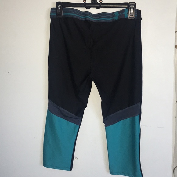 Cropped Leggings - Picture 2 of 2